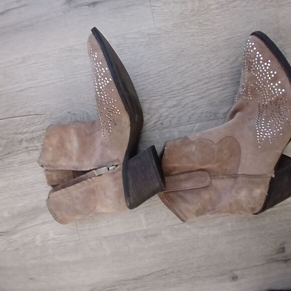 TTan Suede Studded Heeled Boots - Picture 2 of 5